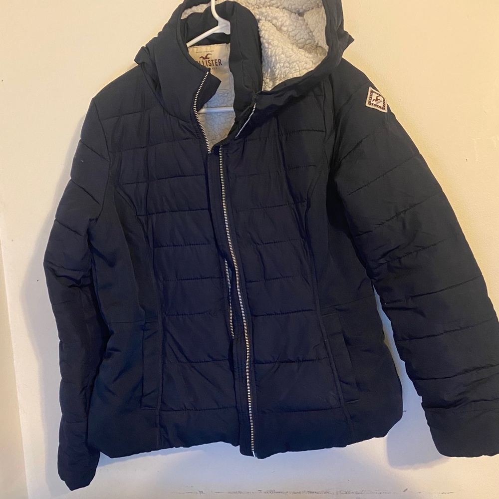 Hollister winter coat, sherpa lined
